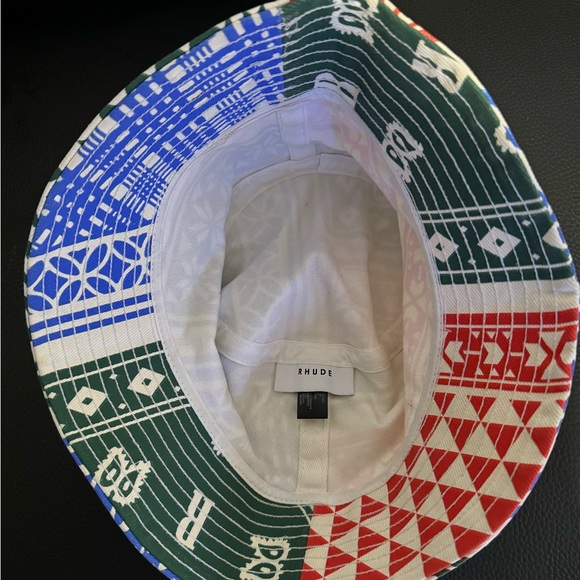 Rhude bucket hat…Worn only 1 time - Picture 2 of 2